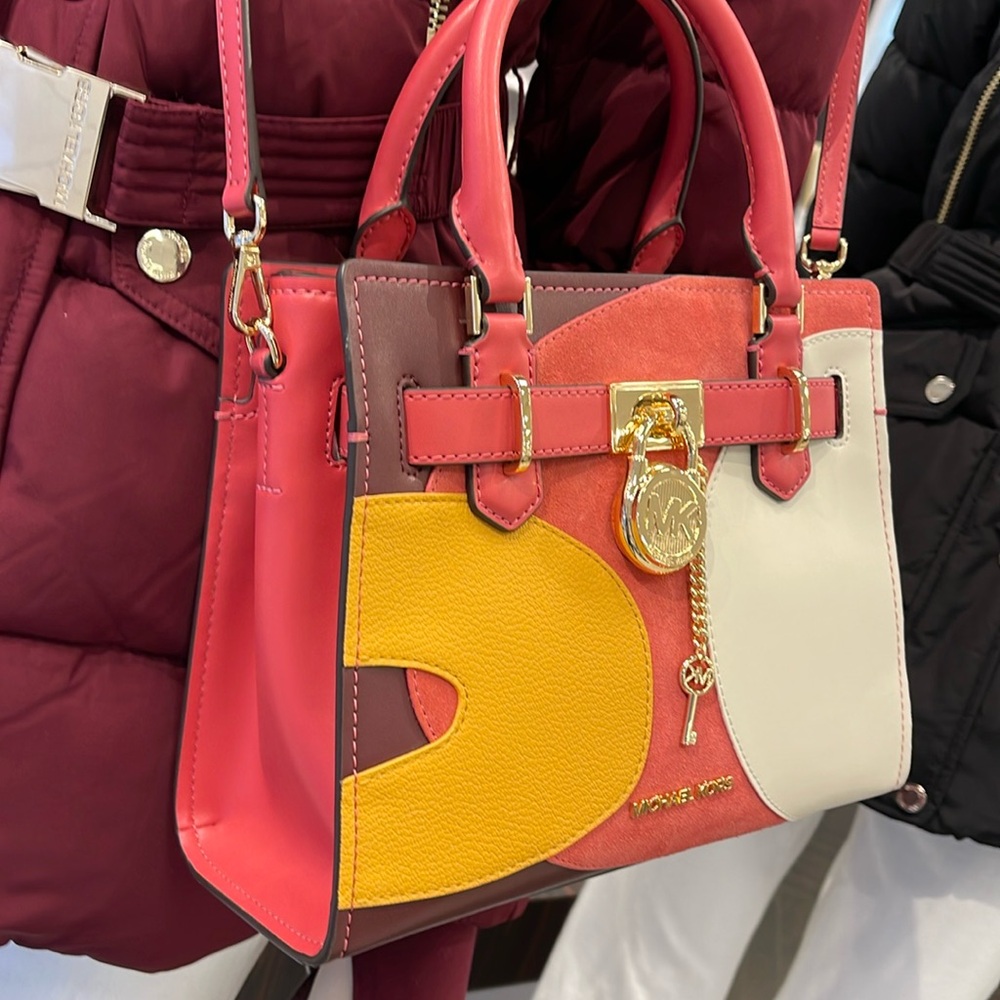 MICHAEL KORS Hamilton Small Two-Tone Satchel
COLOR LIGHT BERRY SHERBET MULTI
NWT - Picture 16 of 16